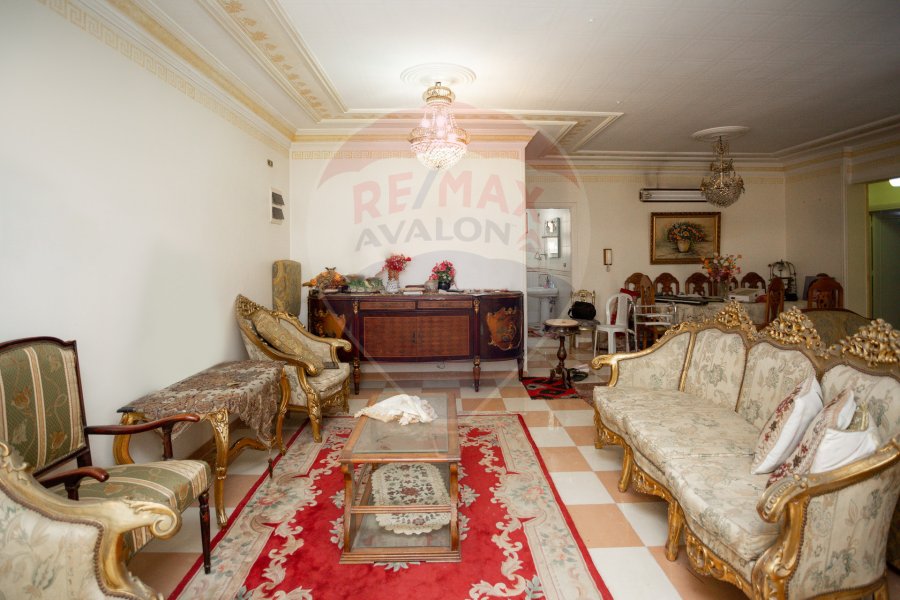 Apartment for sale 210 m Kafr Abdo (steps from Abu Qir St.)