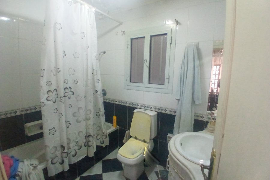 Apartment for sale 130 m Sporting (on the tram - Shahab El Din Abu El Senoun Street)