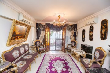 Apartment for sale 200 m Smouha (Zaki Ragab st - steps from Fawzi Moaz Square)
