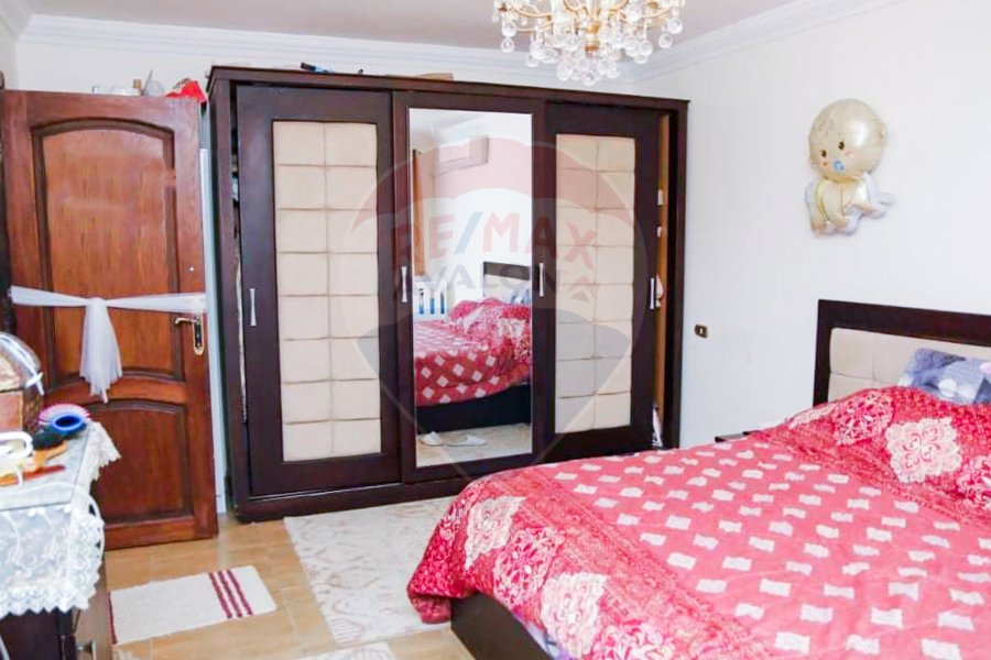 Apartment For Sale 180 m Thrwat (Abd Elmenam Dalel St.)