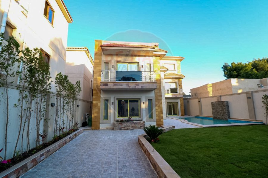 Standalone villa for sale King Mariout (Rashid Street) 420 m