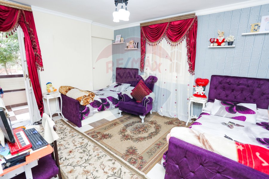 Apartment For Sale 90 m Sedi Bishr (Elesawy St.- Steps From The Sea)