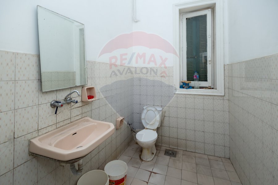 Villa for sale 675 m Bokli (branched from Abu Qir St.)
