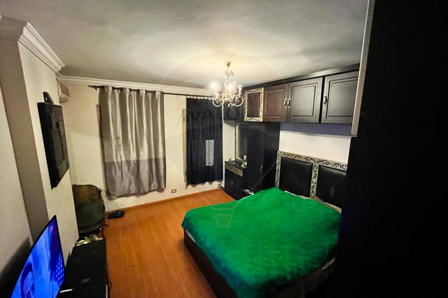 Apartment for sale 200 m Cleopatra (Al Aqaba St)