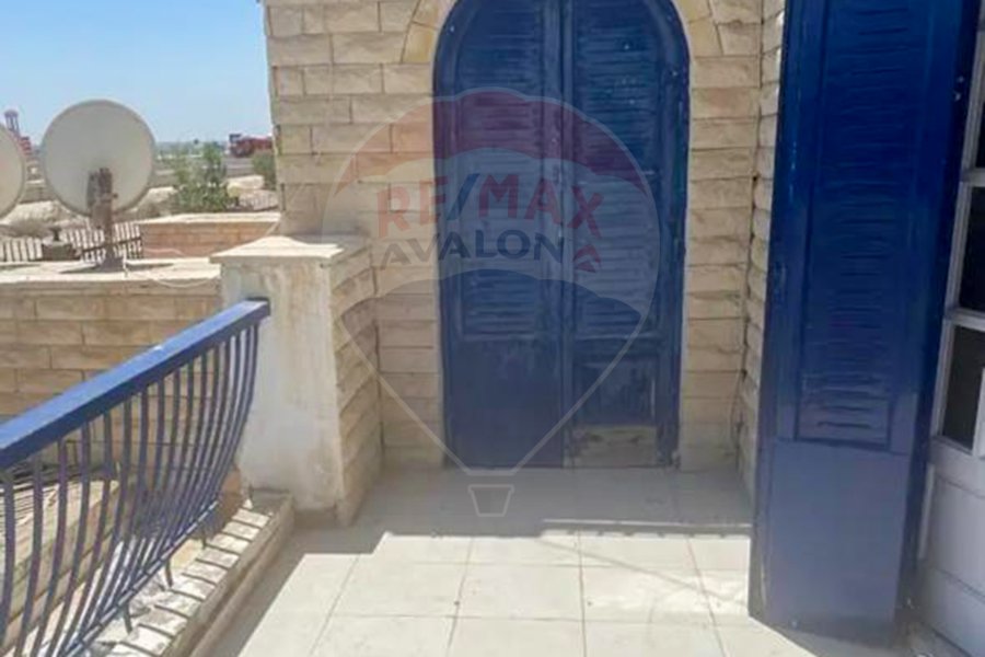 شاليه للبيع (قرية اللوتس) 175 م