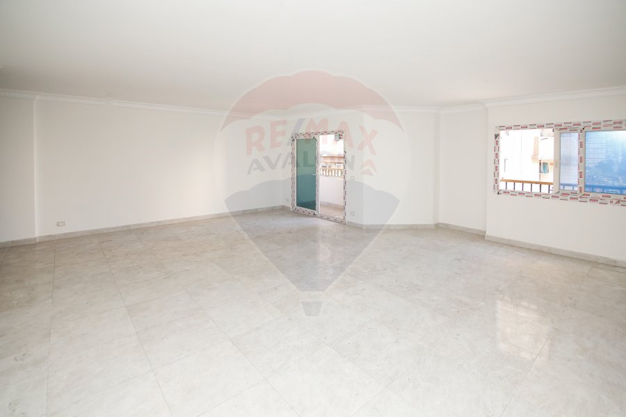 Apartment for Rent 170 m San Stefano (Abd el salam aref- brand building )