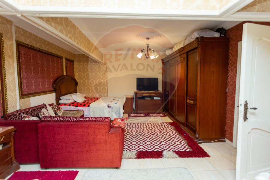 Apartment for sale 330 m Sporting (Tiba St.)