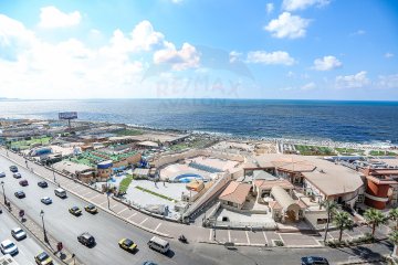 Apartment for sale 315 m Gleem (Directly on sea)