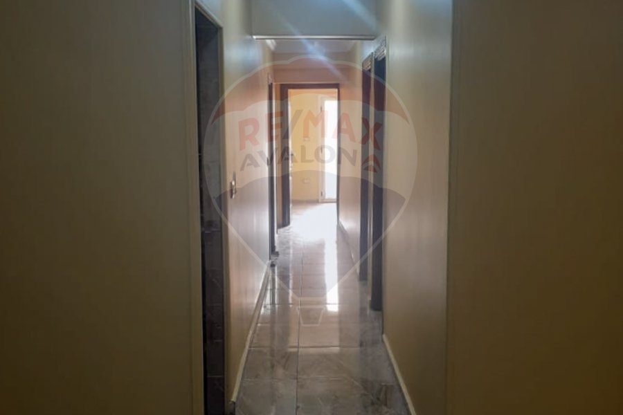 Apartment for sale 130 m Moharam Bek