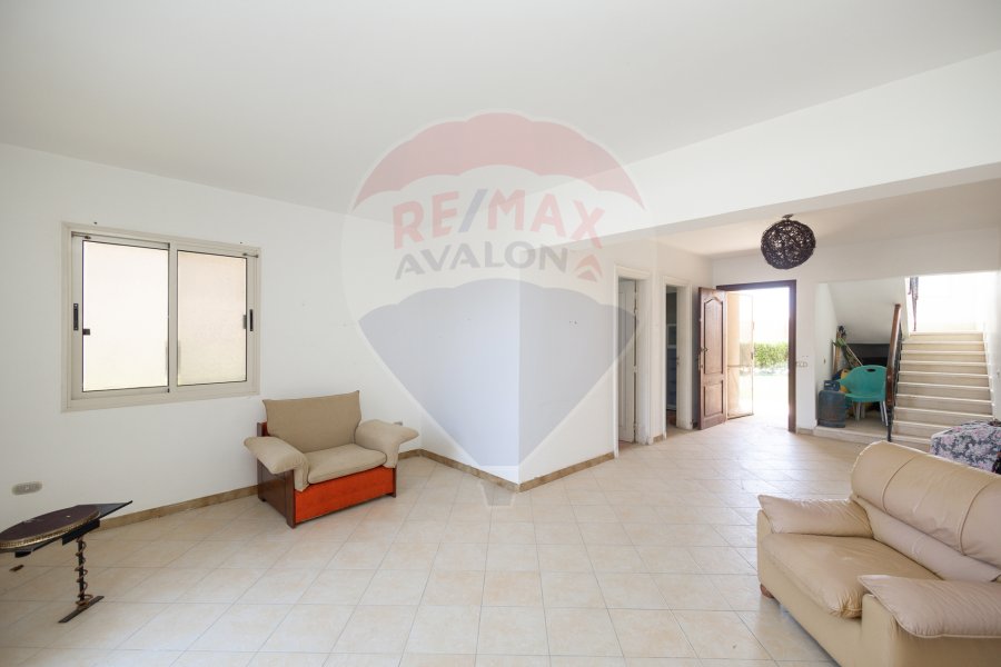 Twin house villa for sale (Sumed) 390 m