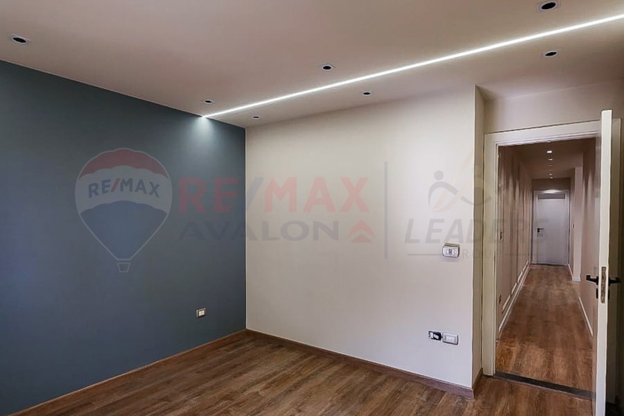 Apartment for sale 152 m Smouha (Edmond Fremon St.)