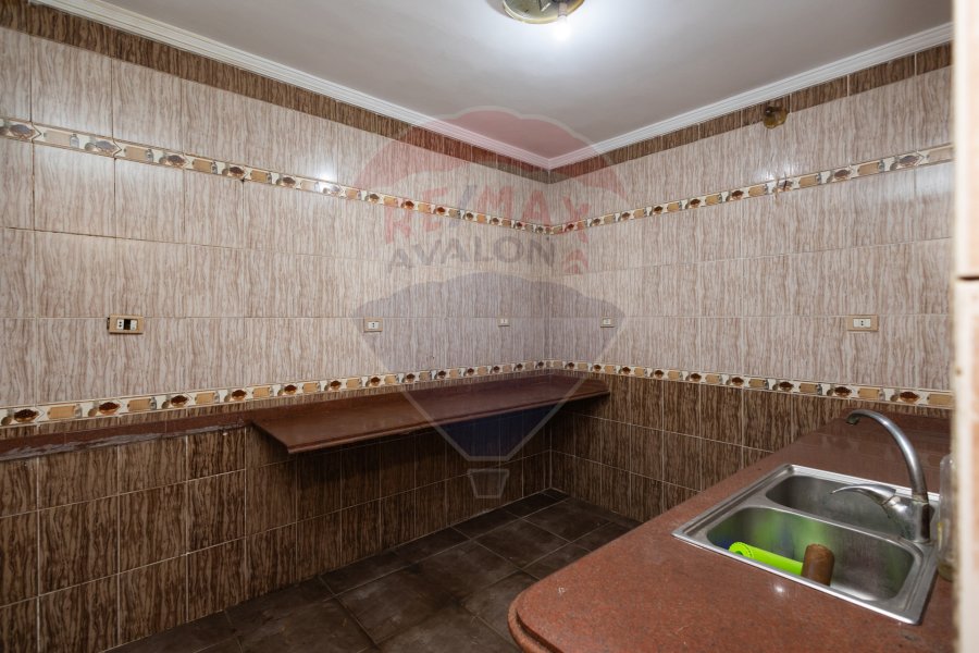 Apartment for rent 180 m Louran (Branched from Omar El-Mokhtar st)