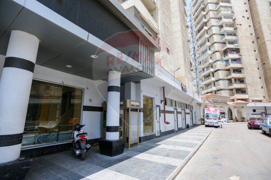 Shop For Rent 100 m Sidi Gaber (City Square Mall)