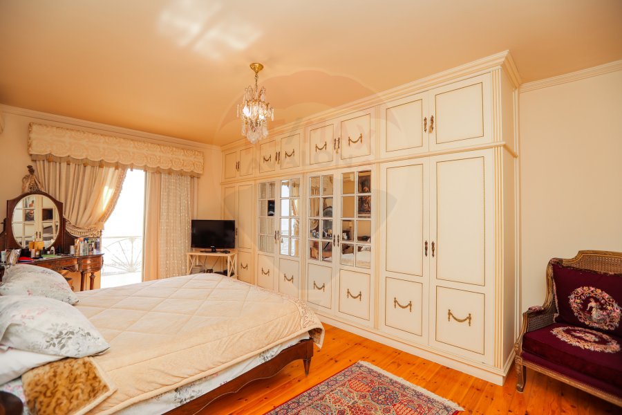 Apartment for sale 275 m Kafr Abdo (Jessop St.)