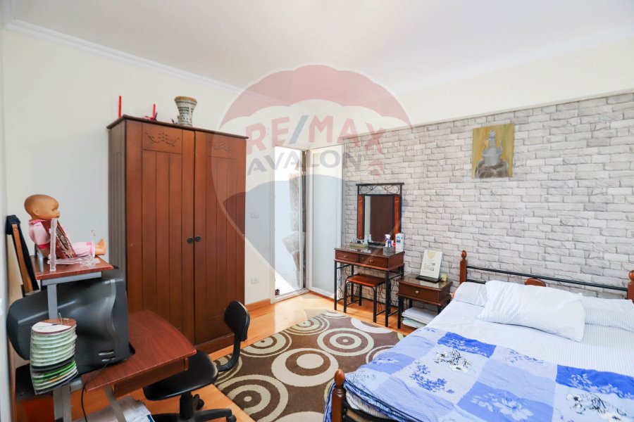 Apartment for sale 160 m Flming (on tram station)