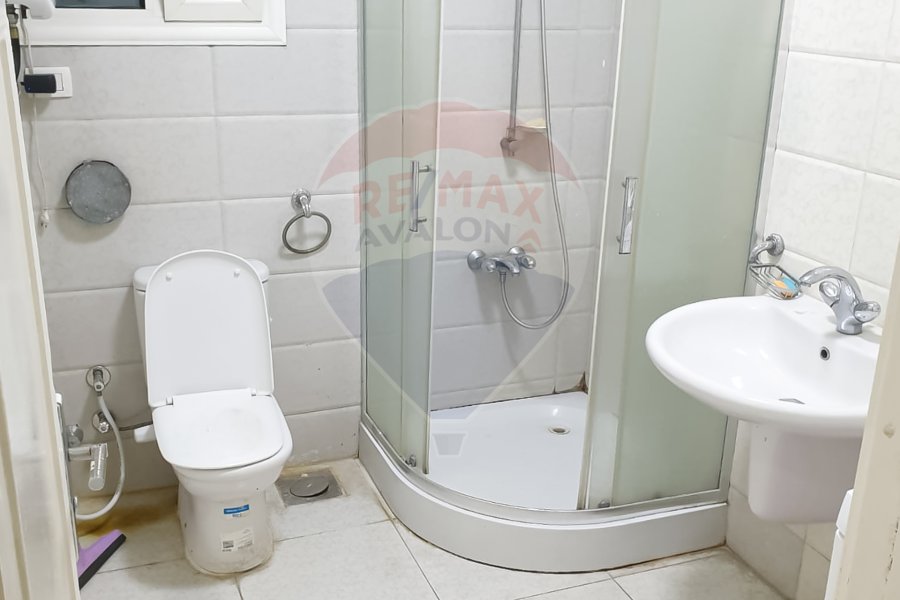 Apartment for rent 135 m Alasafra (Directly on the sea)