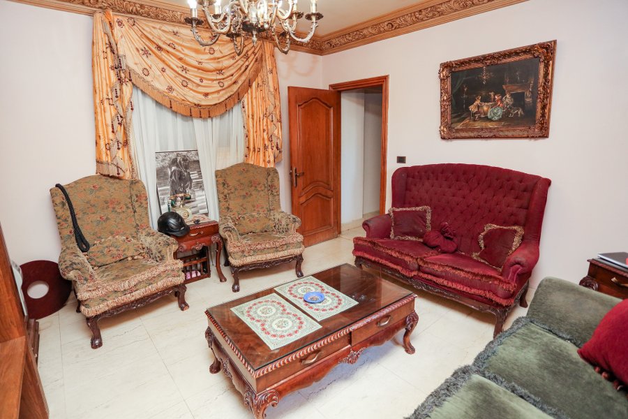 شقة للبيع 350م كفر عبده (خطوات من ميدان سانت جينى)