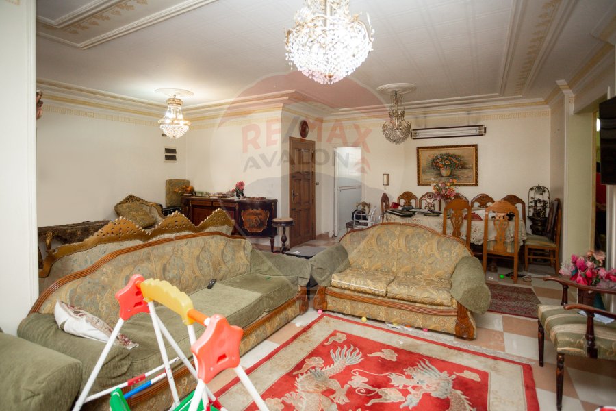Apartment for sale 210 m Kafr Abdo (steps from Abu Qir St.)
