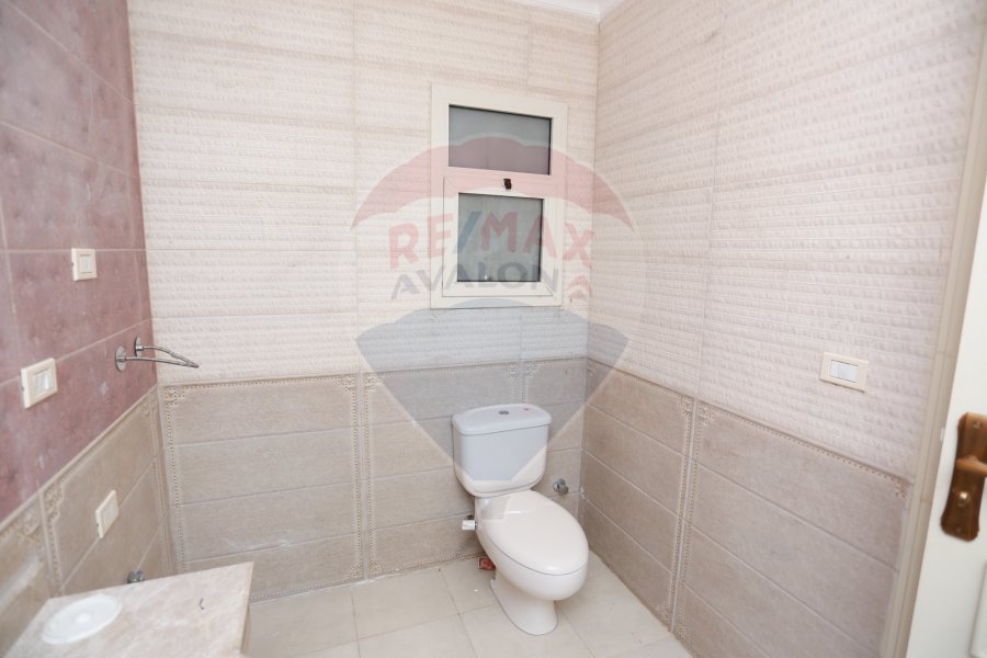 Apartment for Rent 245 m Smouha (Moustafa Kamel St)