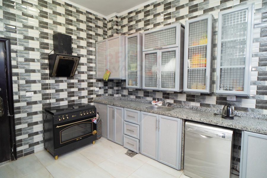 Villa for Sale 330 m King Maryot (Banks area)