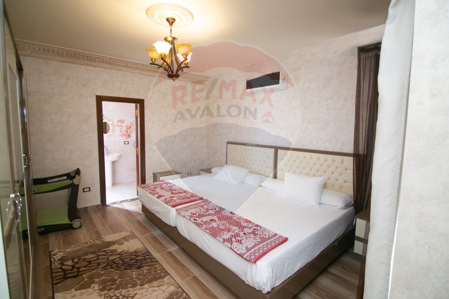 Stand alone villa for sale (Hacienda Bay)