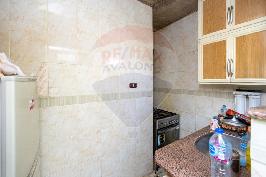 Apartment for sale 75 m Janaklis (Branched from Zou Al Fekar St)