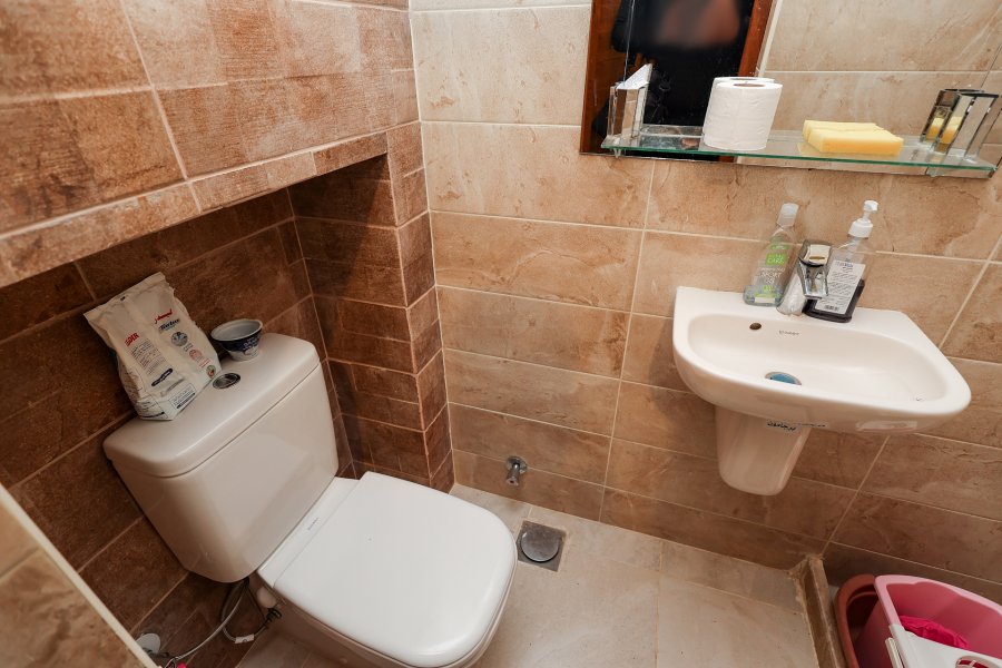 Villa for sale in Ras Al-Hikma (La Vista) - 220 m
