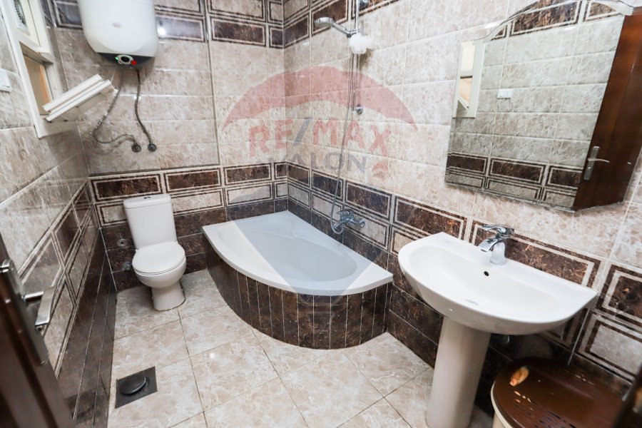 Apartment for sale 160 m Flming (on tram station)