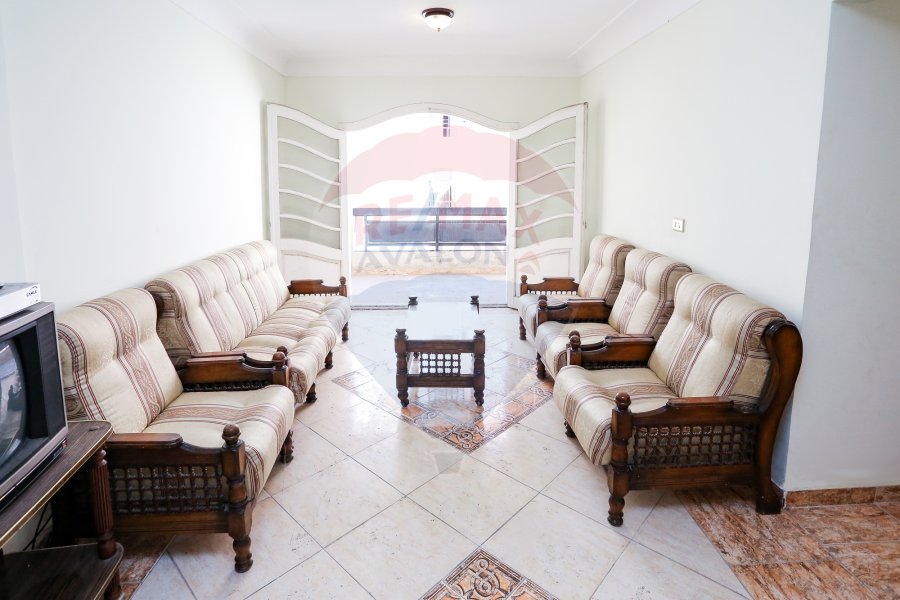 Apartment for sale 120 m Almandara (Step from the sea - Abd El Haleem Mahmoud St)
