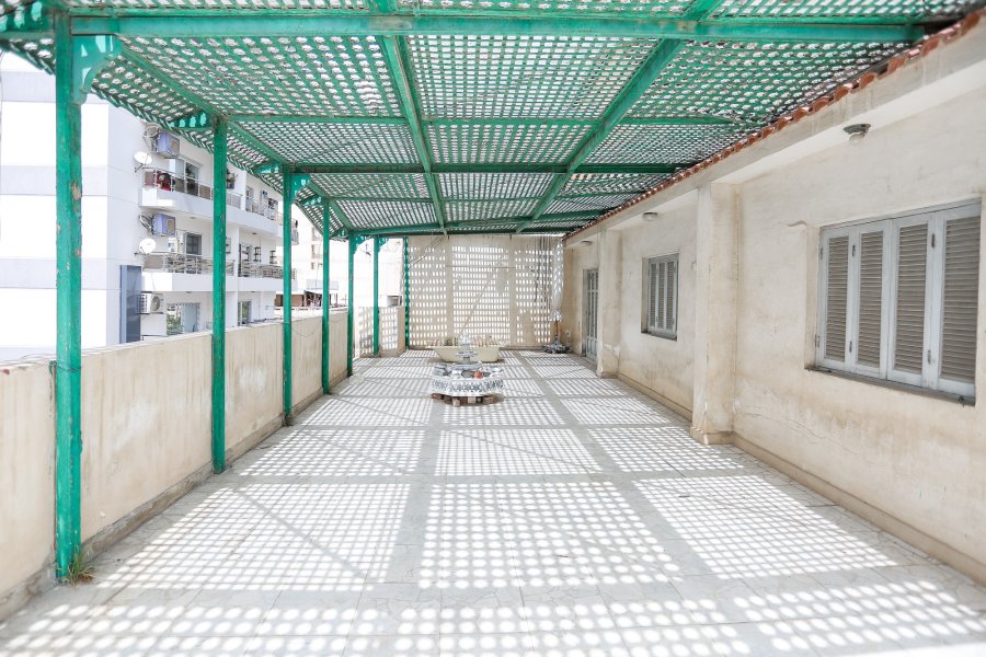 Apartment for sale or investment 425 m Kafr Abdo (steps from Al Deeb Mall &amp; Syria St)