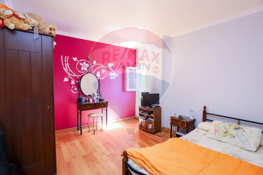 Apartment for sale 160 m Flming (on tram station)