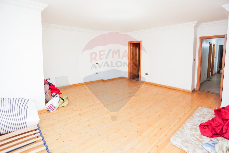 Apartment For Sale 275 m Louran (Sharaawy St .)