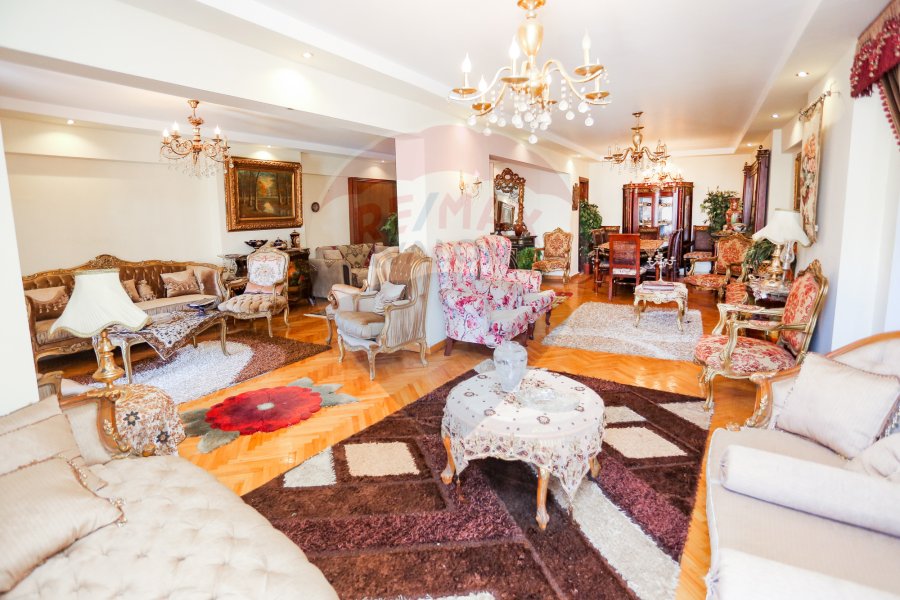 Apartment for sale 263 m Janaklis (steps from Abo Qeer st)