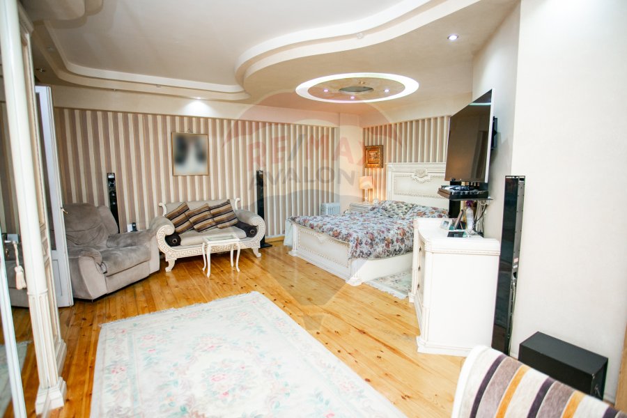 Apartment for sale 186 m Wabour El Mayah (Galal El din El Desoky St.