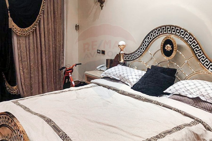 Apartment for sale 600 m San Stefano (Al Nahhas Building)