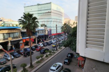 Apartment for sale 114 m net Smouha (directly in front of Zahran Mall)