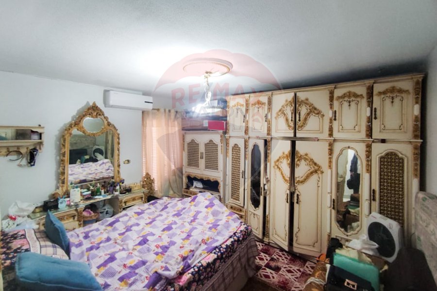 Apartment for sale 95 m Zezinia (steps from Yehia mosque)