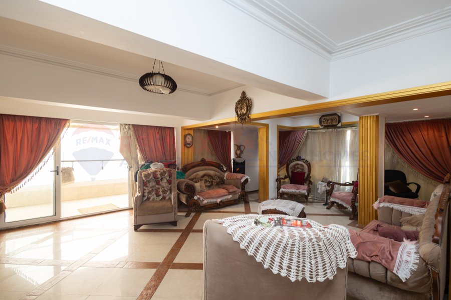 Apartment for sale 265 m Al-Mandara (Third number from the sea)
