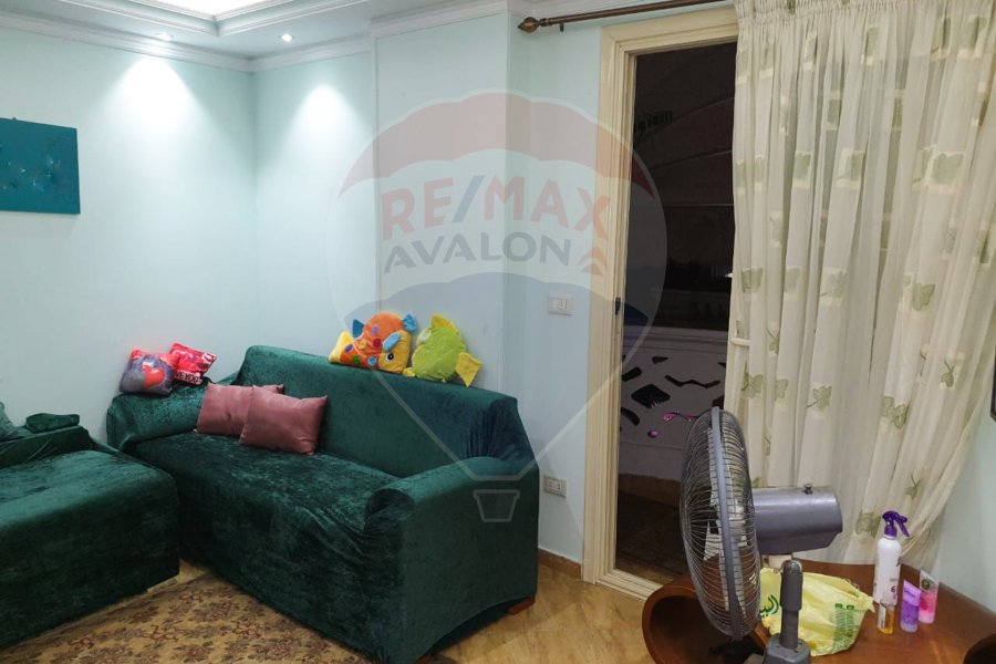 Apartment for sale 145 m Moharam Bek (Al-Rasafa Square)