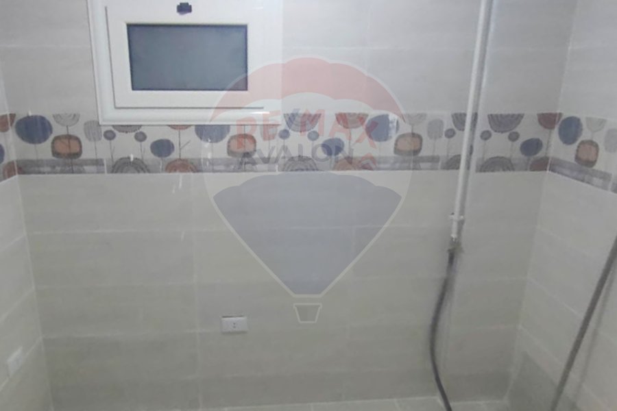 Apartment for sale 120 m Miami (Between El-Isawy & Khaled Ibn Al Walid)