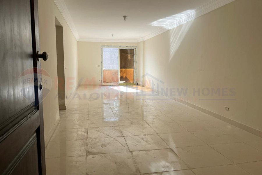Apartment for rent 142 m in Ibrahimiya (steps from Sporting Club)