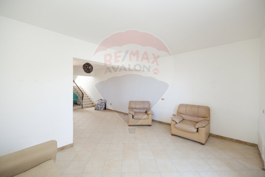 Twin house villa for sale (Sumed) 390 m