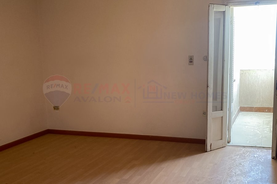 Apartment for sale 125 m New Smouha (beside Al-Ithad club)