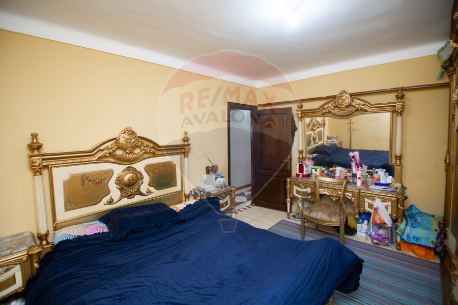 Apartment for sale 140 m Al-Syouf (Mostafa Kamel St.)