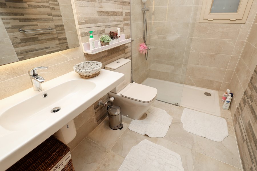 Villa for sale in Ras Al-Hikma (La Vista) - 220 m