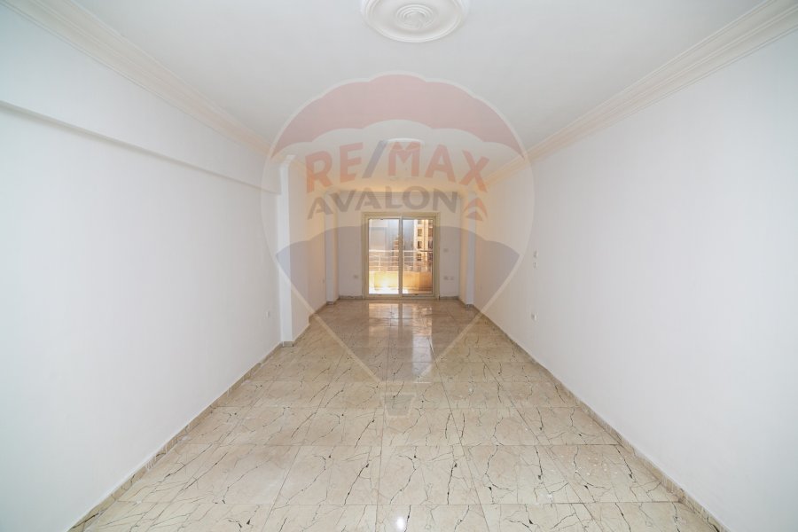 Apartment for sale 150 m Louran (The second number of Abu Qir St.)