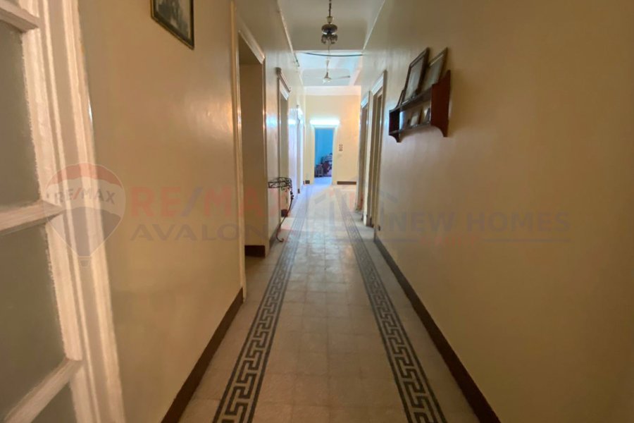 Apartment for sale 238 m net Latin District (Aly Amin Maher st.)