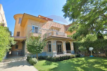 Triplex Furnished Villa 475 m for Rent Moharm Beh (Miroza Compound)