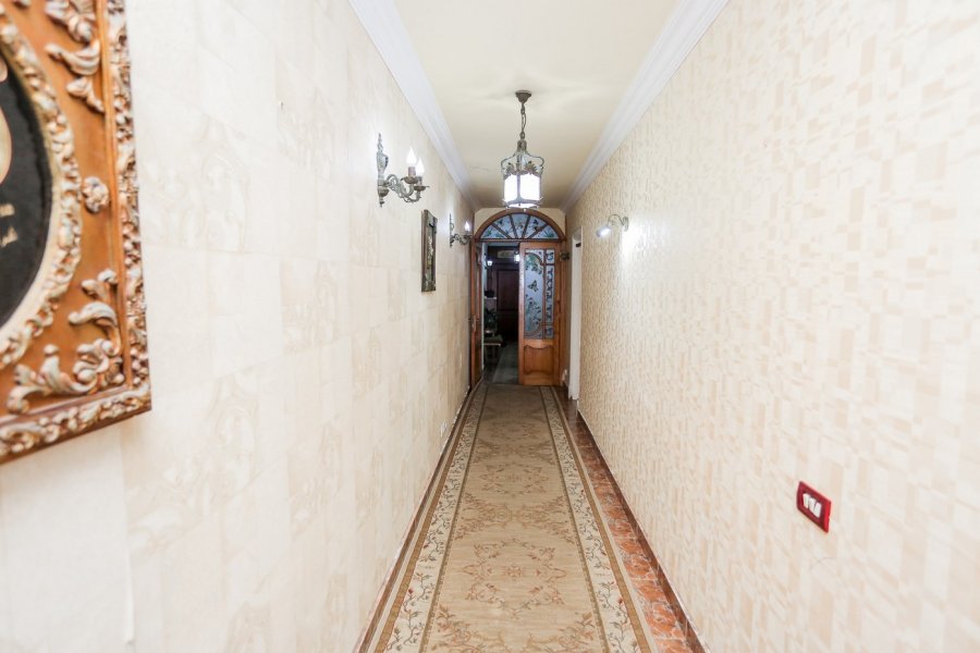 Apartment for sale 206m Campshizar(Kornesih Road)