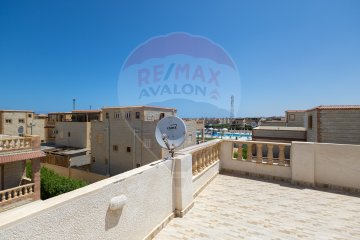 Twin house villa for sale (Horus and Golden Sands) 190m